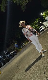 kateleyagrey's webcam live show