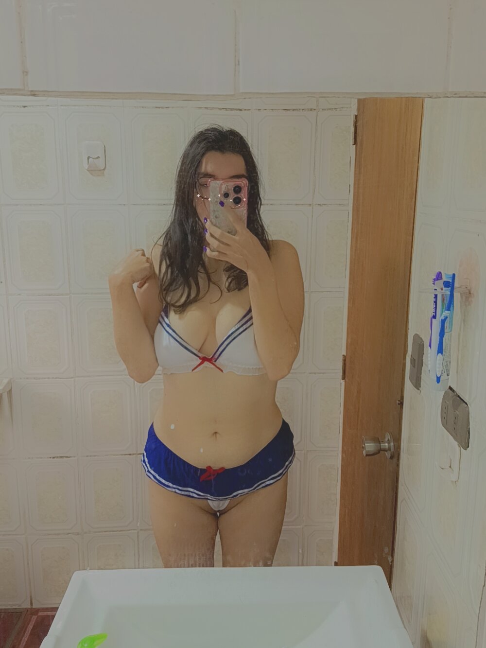 MilahHot13 profile
