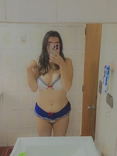 MilahHot13
