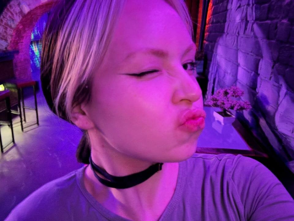 MollyHuntt profile