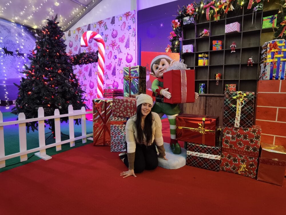 LauraSofia_Cam profile