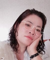 Linda-Nguyen's Offline Chat Room