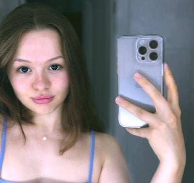 sweetie_kathy_ Live Cam and Statistics on UnifiedCams