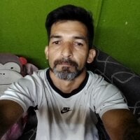 fabianyerika's Offline Chat Room
