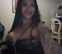 small_naughty_kris's webcam live show