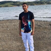 غرفة دردشة brandon_tayler دون اتصال