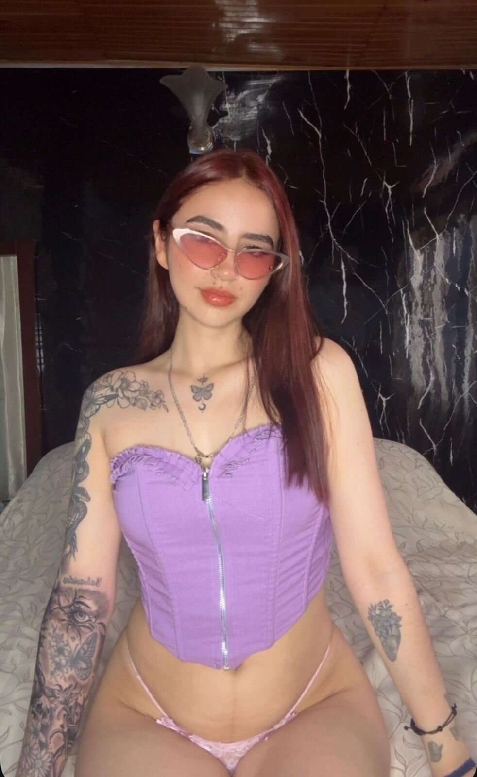 Miahotvibes