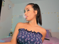 sharlotte_23's webcam live show