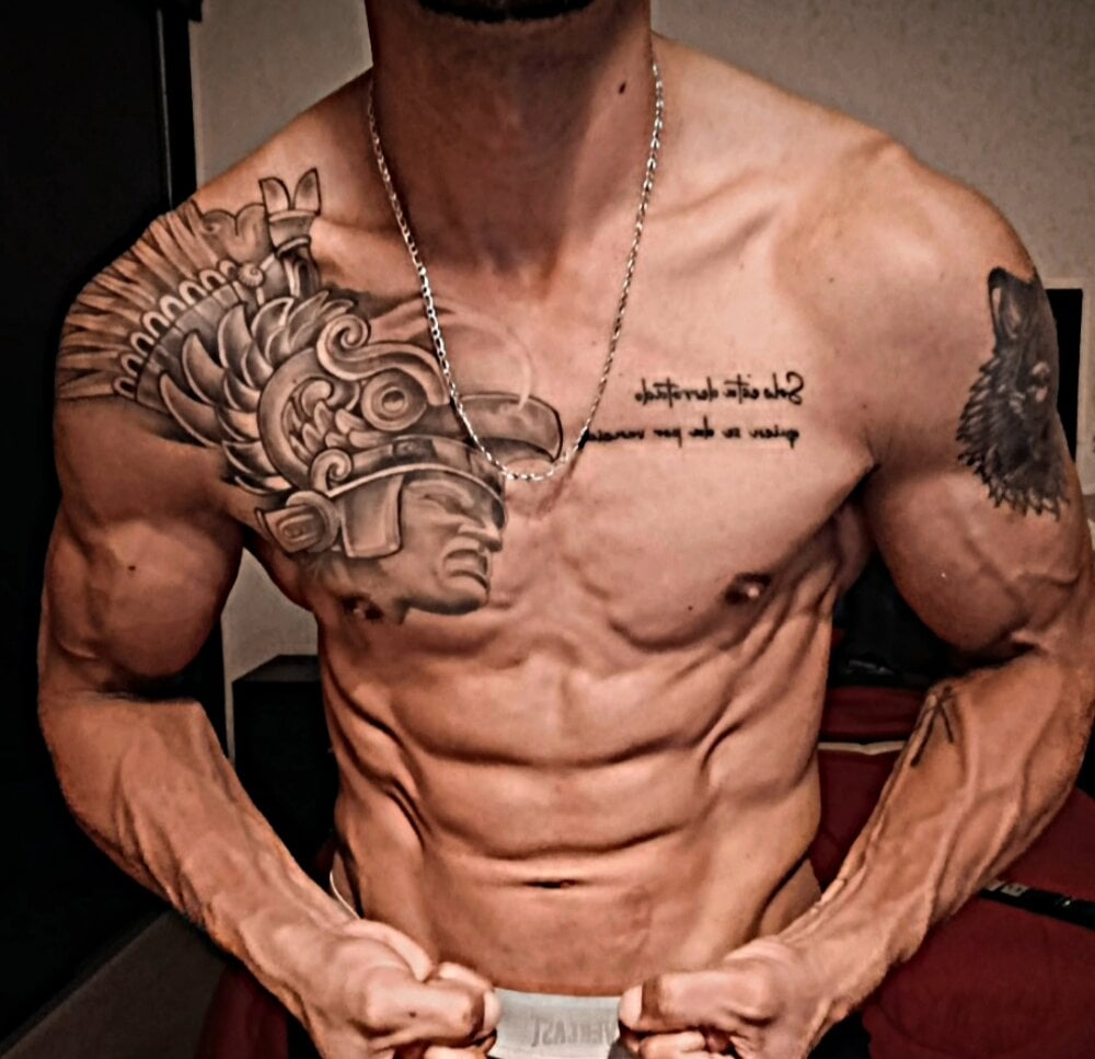 HOTWOLF_MILFCELESTEBIGASS' Offline XXX Chat