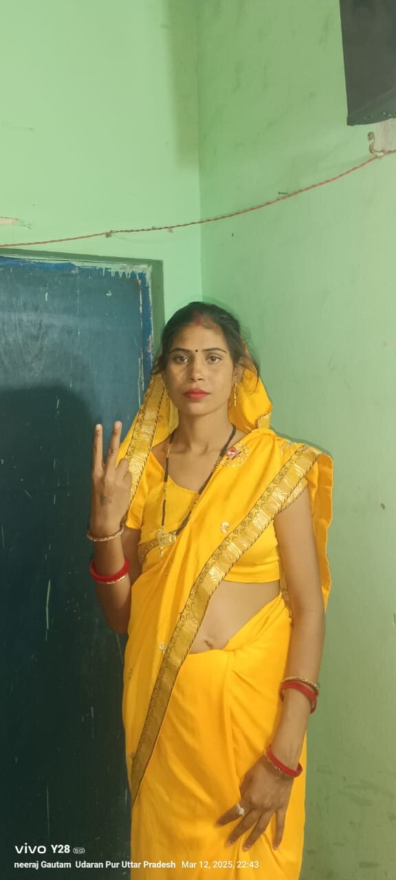 Meera_77