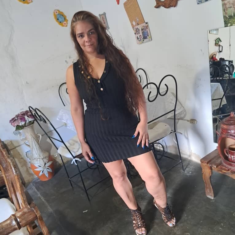 myliveeroticcams.com polly_sex livesex profile in in-some-place-3 cams