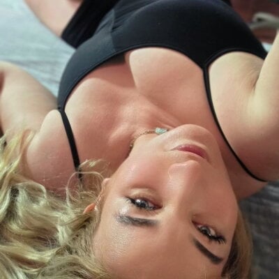 Your_Liza - Stripchat Girl 