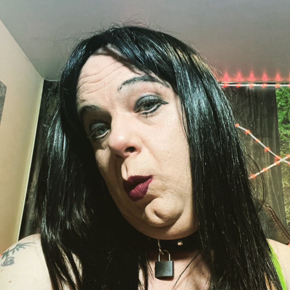 Live sex webcam photo for _Melissa-in-Training_ #290070221