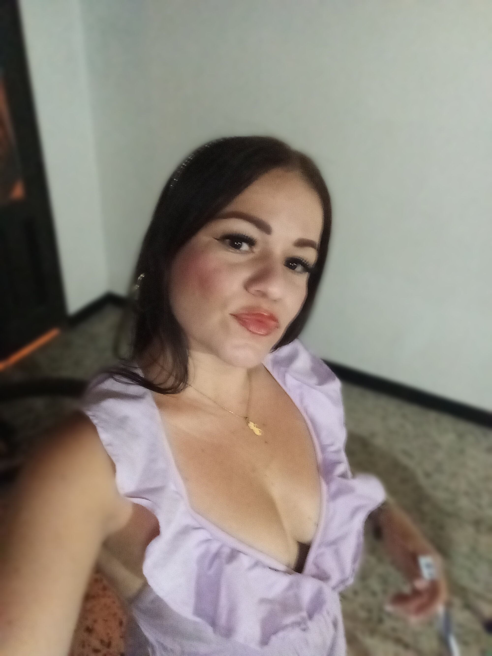 Sharon_xxlatin