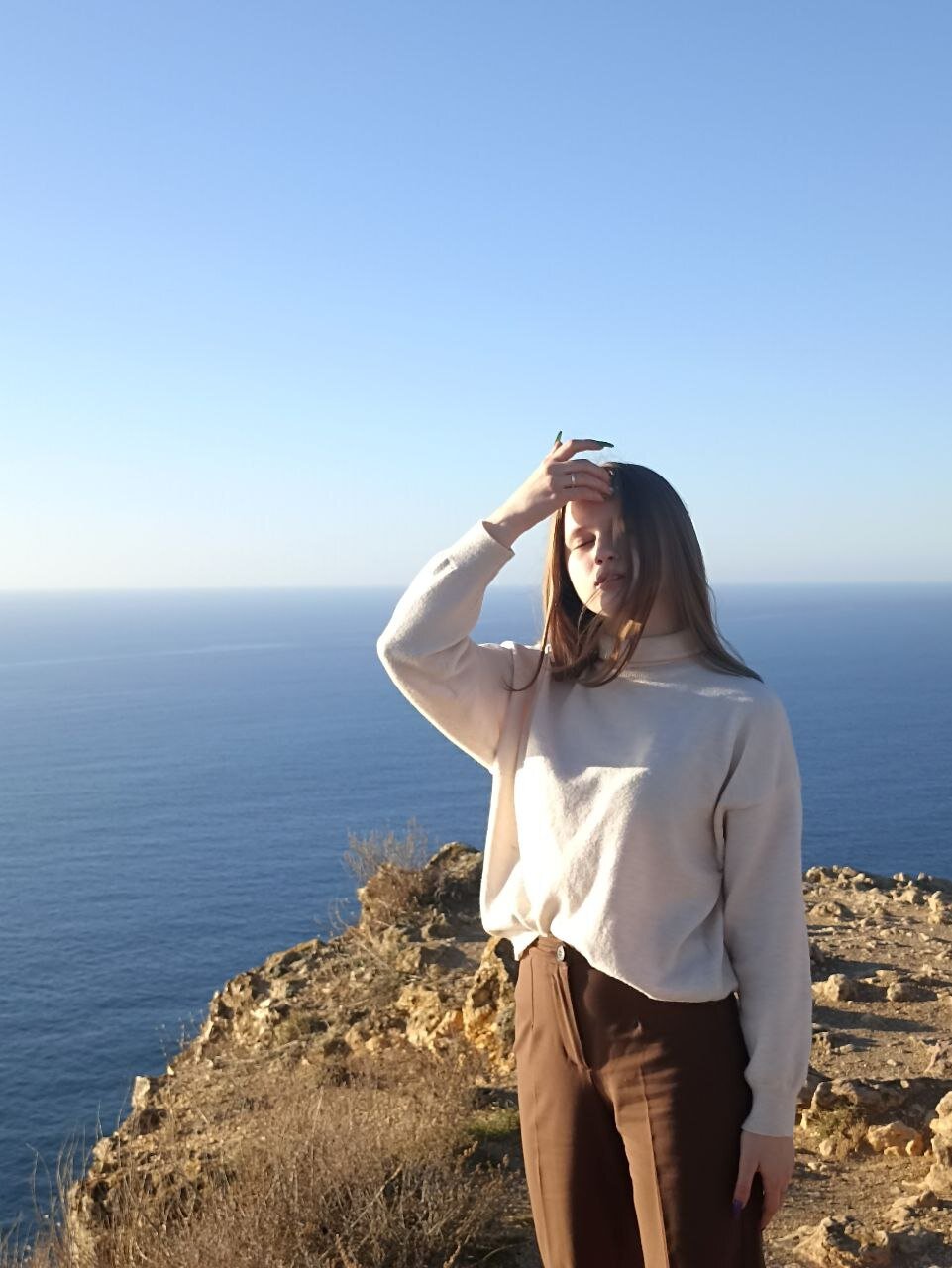 lauritta_shy