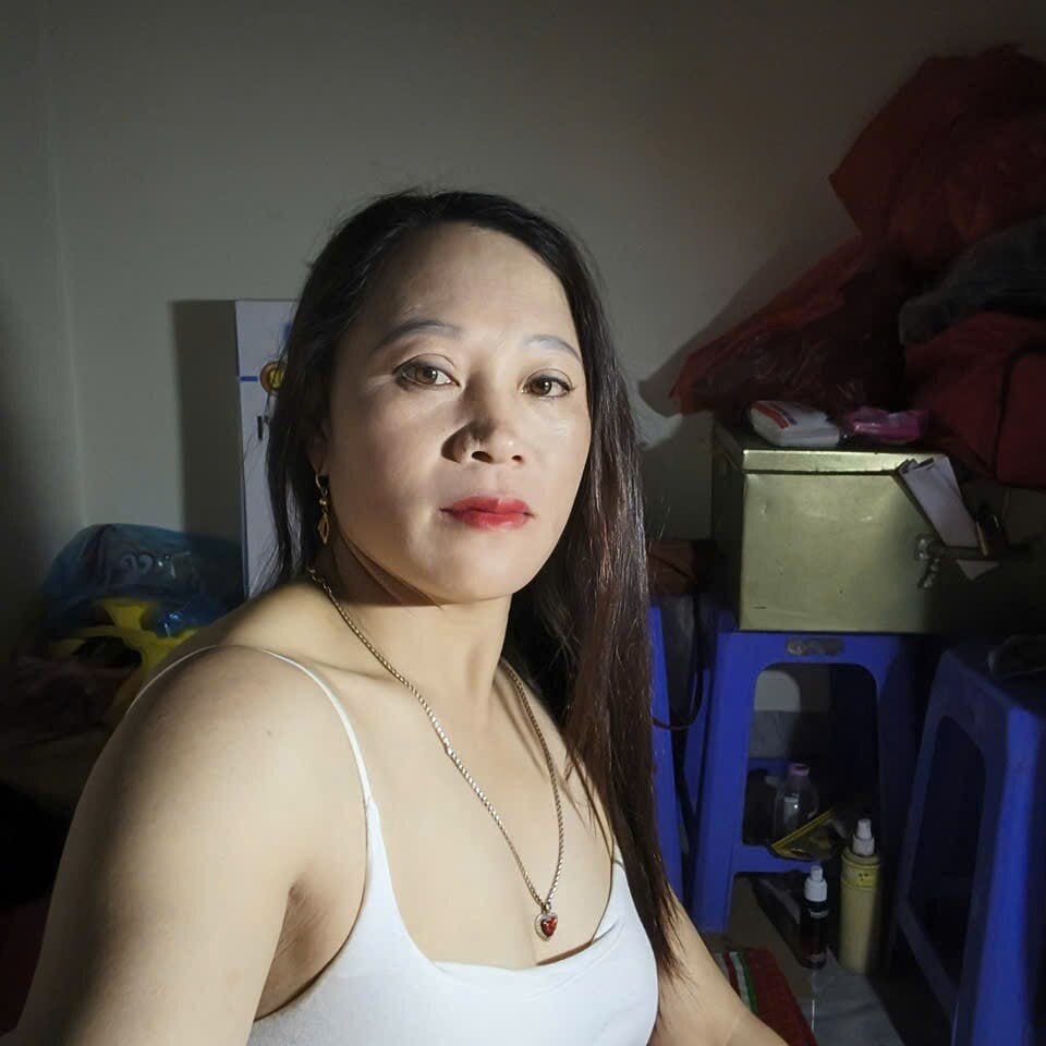 sexlivecamsites.com y-eahi livesex profile in my-windows-are-tinted-not-a-public-place cams