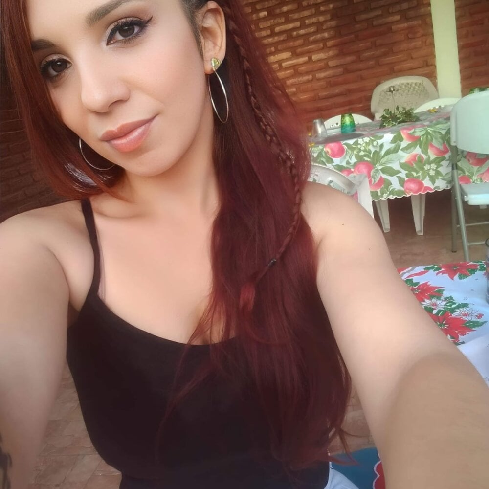 free6cams.com xxx_mila_xxx livesex profile in arg cams