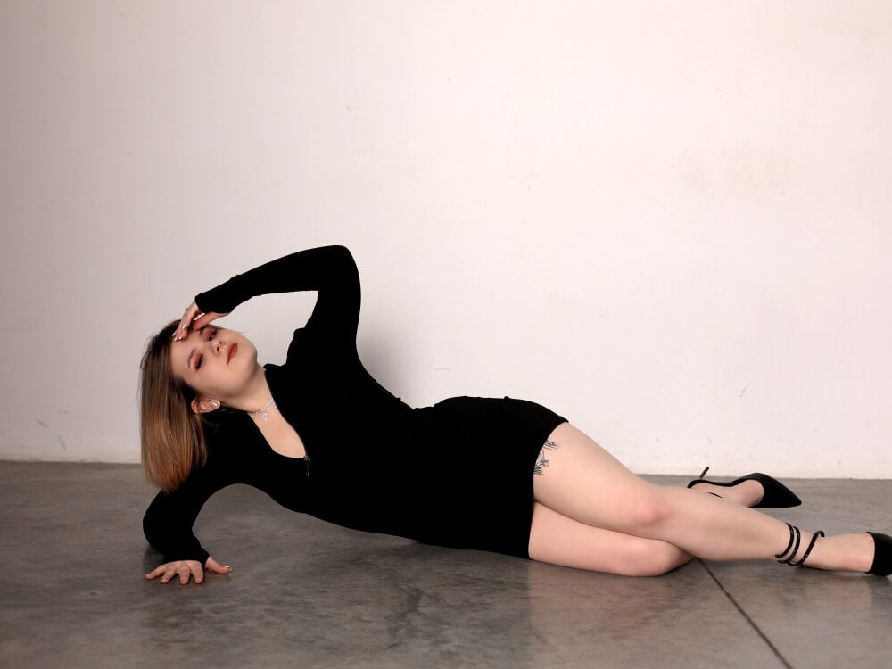 AmyFrost profile