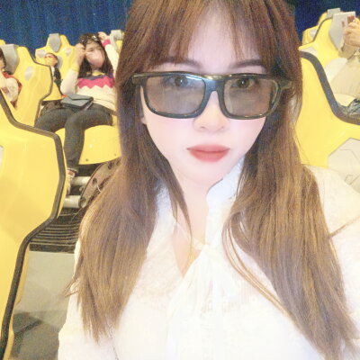 Luckys-xinxin live on StripChat