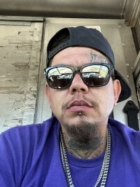 KingBnQueenLea's Offline Chat Room