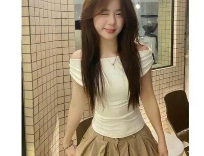 Thu-xinh003 on StripChat