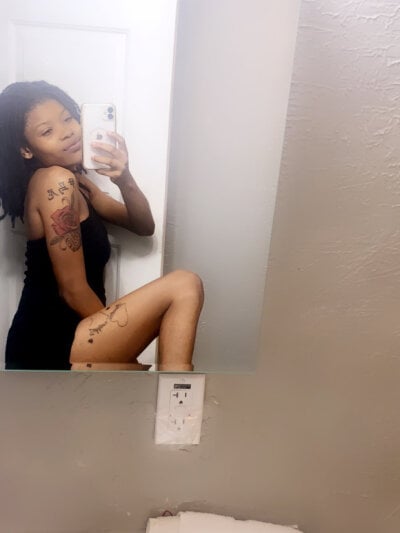 ms_lola2023 from stripchat