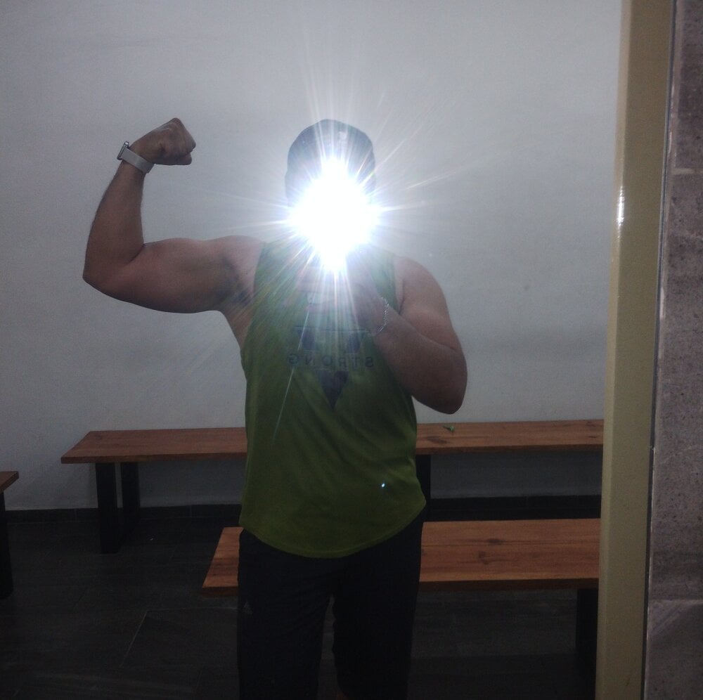 mastercxxx90 from stripchat