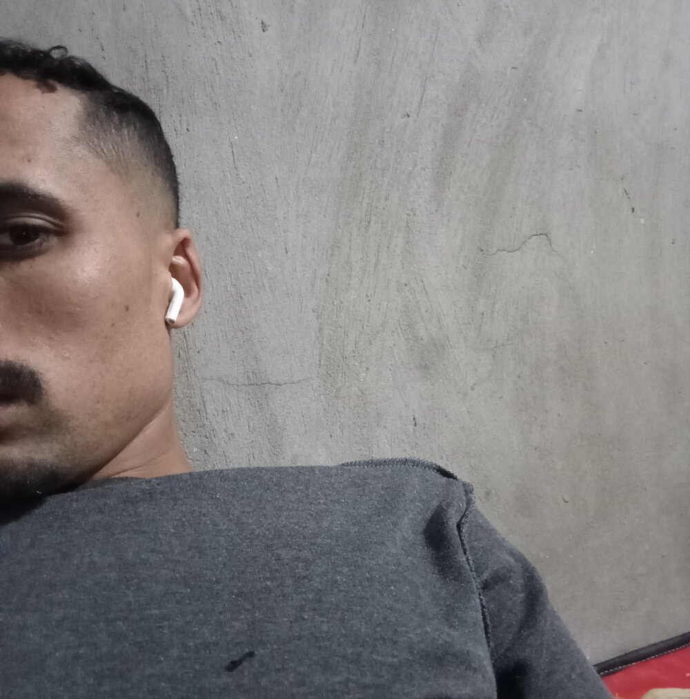 Kmali5465's Offline XXX Chat