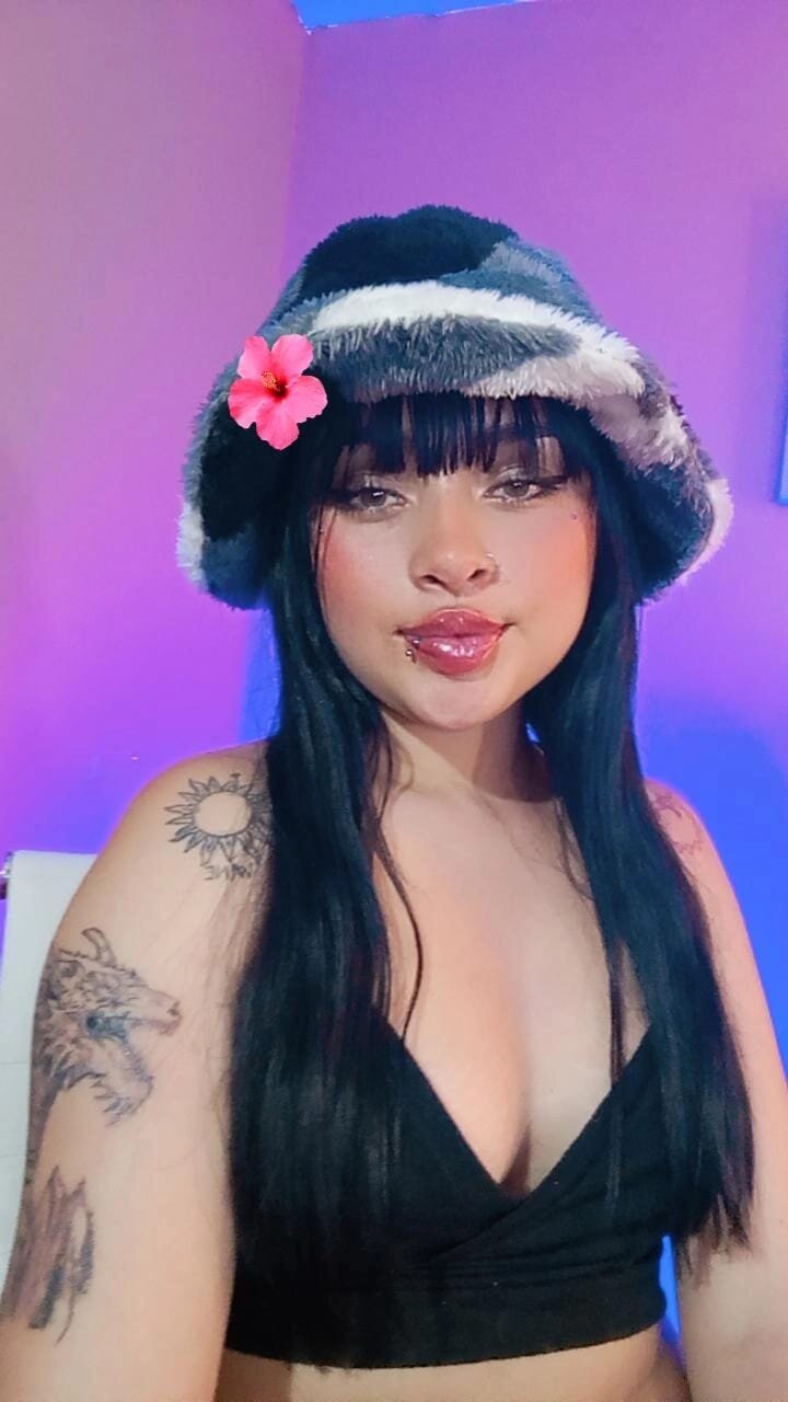 naomy_bss