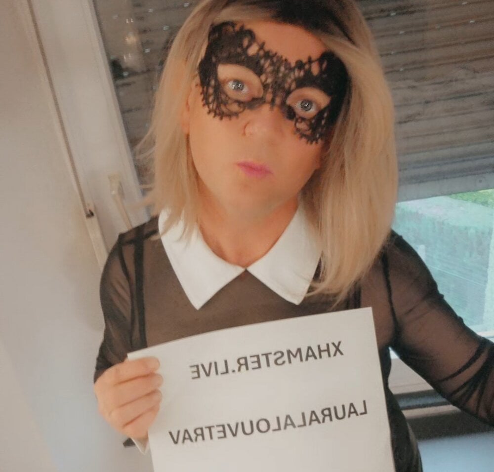 Lauralalouvetrav profile