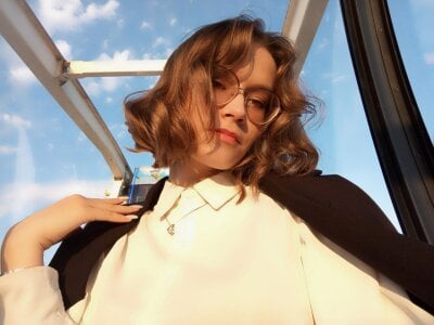LinnGee - latex