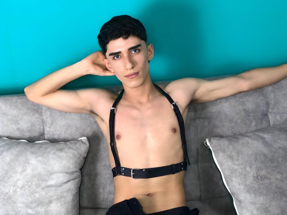 chrisevert from stripchat