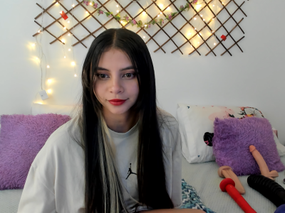 Ivanna_Bruner Live Cam on StripChat and RICams