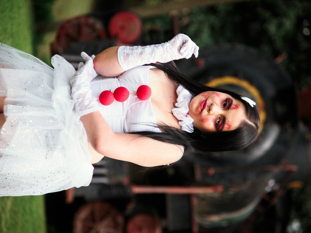 amateursex-livecam.com alaia_leonn livesex profile in spankingpaddling cams