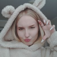 AlthenaArras' Offline Chat Room