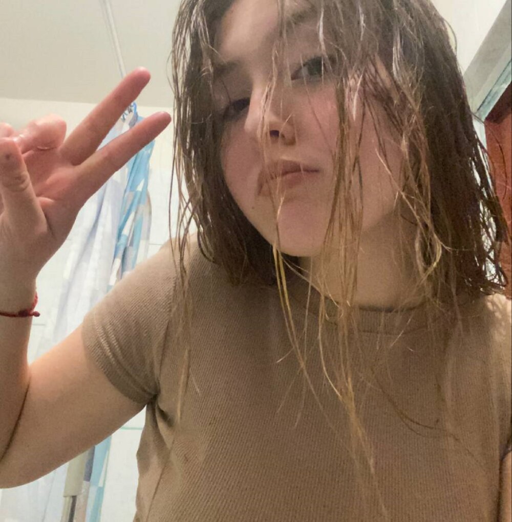 LOVELY_BETTY_Tq profile