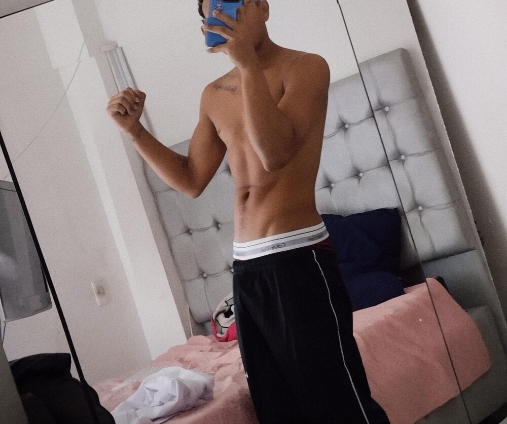 Adams_21cm profile