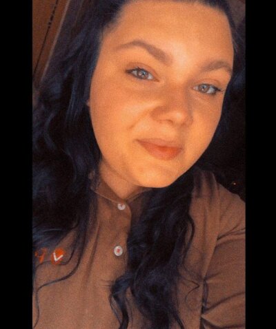 adele_bi99 from stripchat