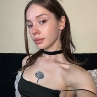 lekfull-kitten's webcam live show