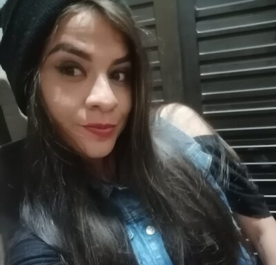 lalyqueen6 😬 live online chat