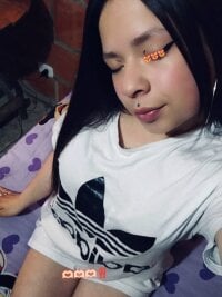 TinniCat's webcam live show