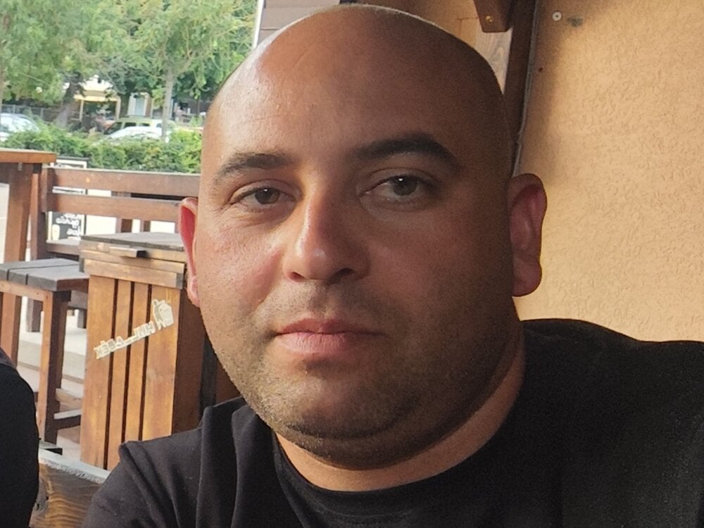 viktor33 profile