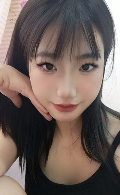 Yyoo-99 on StripChat