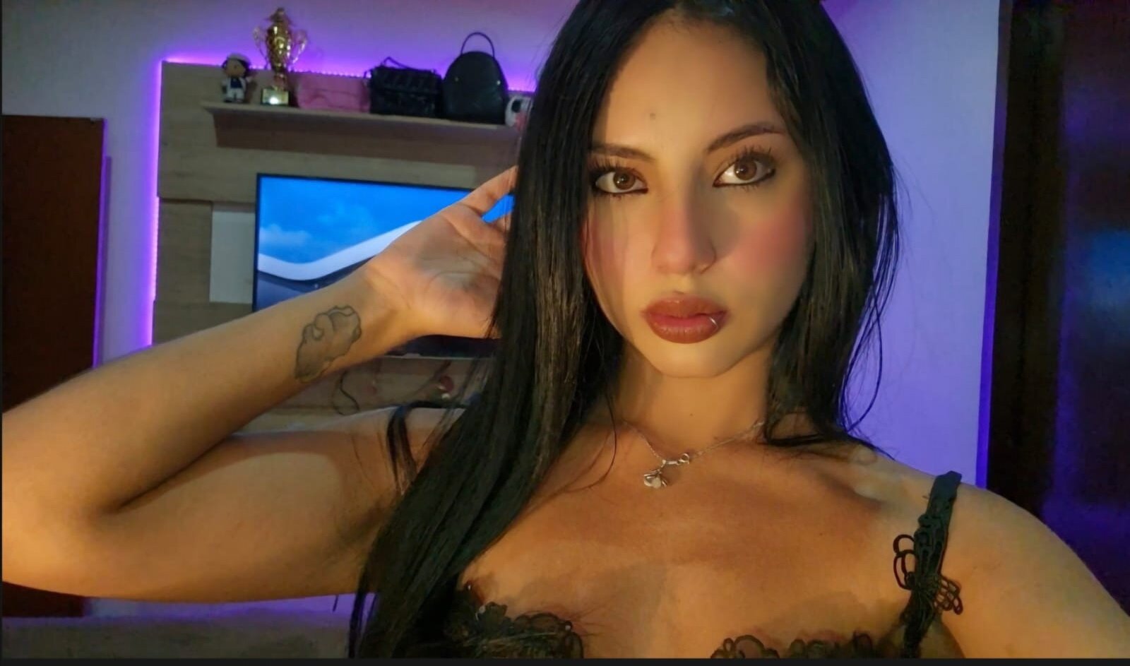 Isabella7__