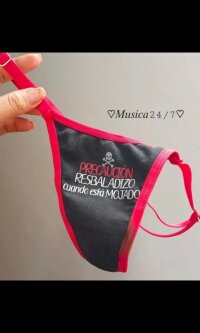 Pareja_caliente04's Offline Chat Room