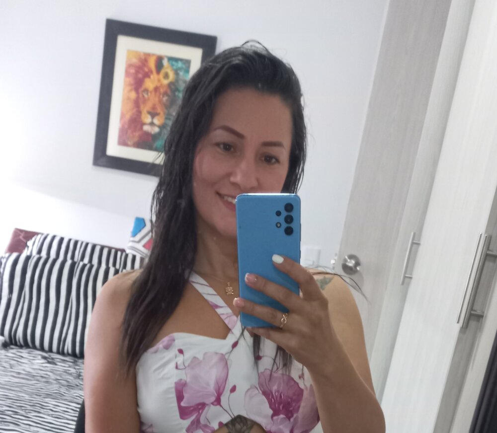 Show Webcam en Directo Gratis & Chat Porno XXX de | xHamsterLive