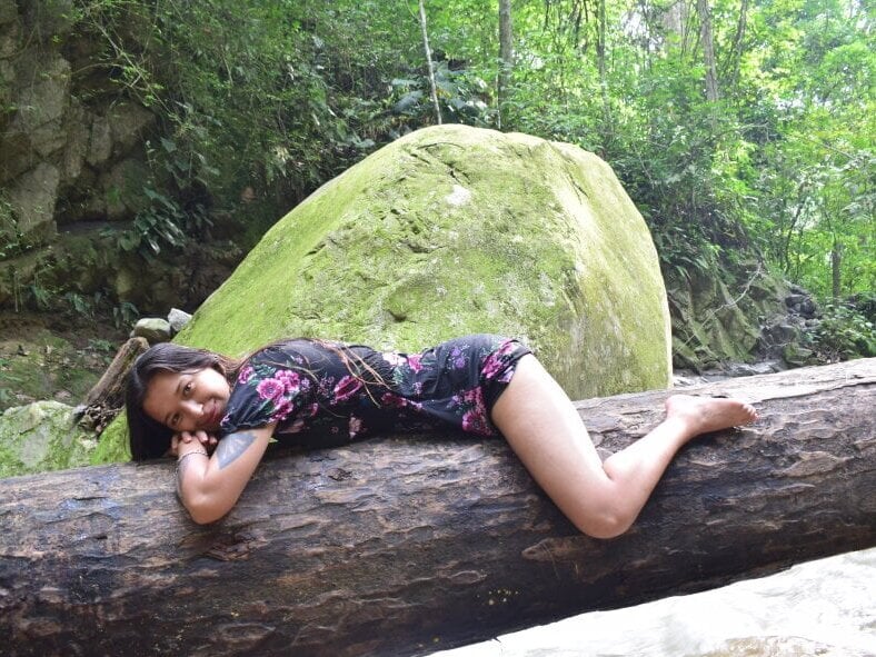 stripchat luanablood webcam profile pic via webcam-sexe.net