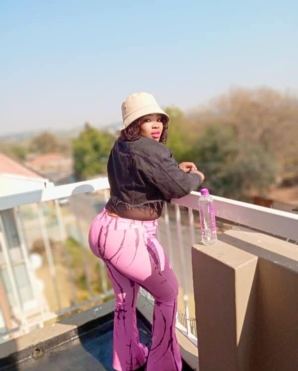 DELILAH29
