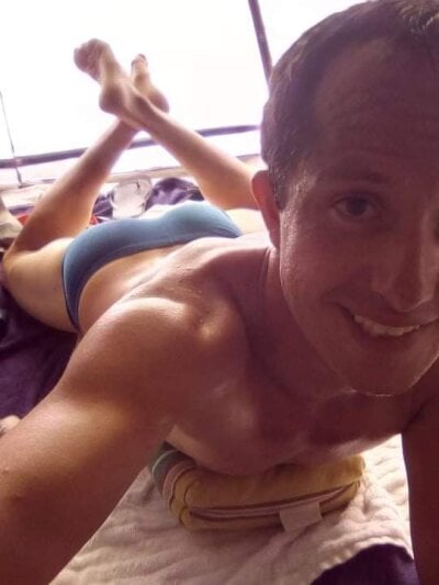 Roberts8inchcock - Stripchat Cam2cam Masturbation Flashing Boy 