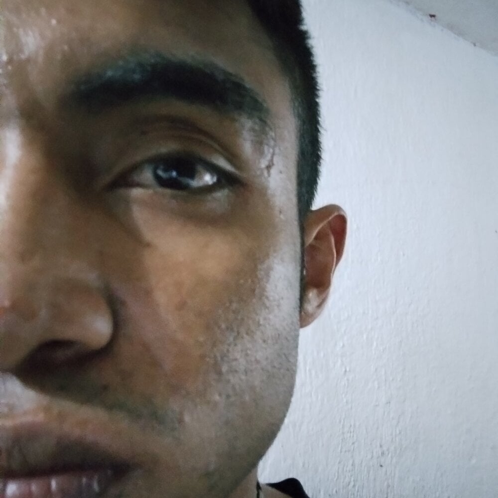 Donvergaqqq's Offline XXX Chat